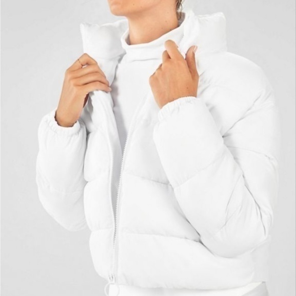 Fabletics Cropped Puffer Jacket Size L - image 3